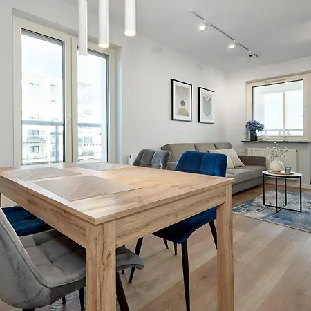 Lasek Marcelinski Comfy * Познань