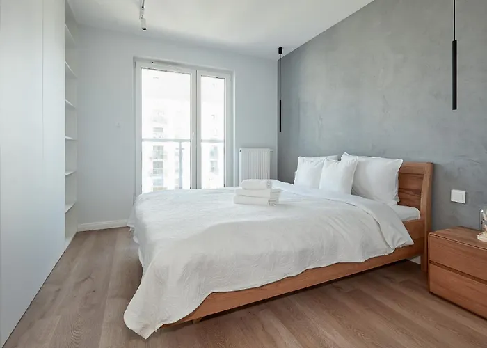 Lasek Marcelinski Comfy Апартаменты *